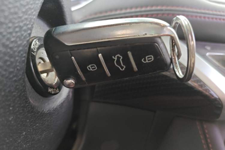 Used JAC Refine S3 2017 1.6L Manual Luxury Smart Model
