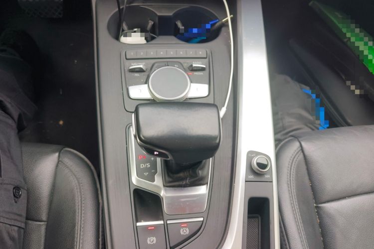 Used Audi A4L 2018 30th Anniversary Edition 40 TFSI Fashion Model