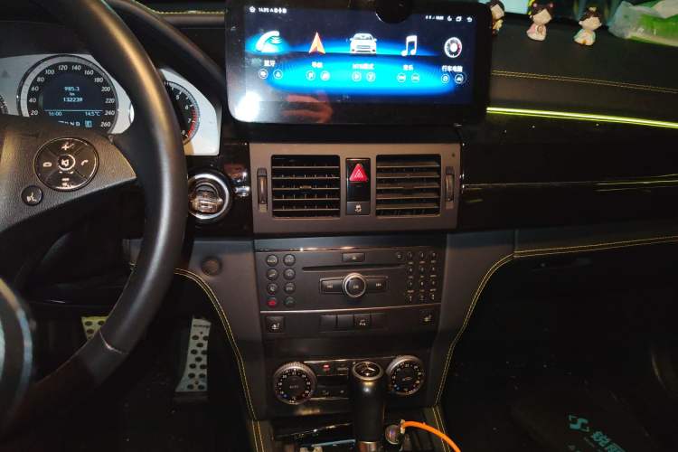 Used Mercedes-Benz GLK-Class 2012 GLK 300 4MATIC Fashion Model