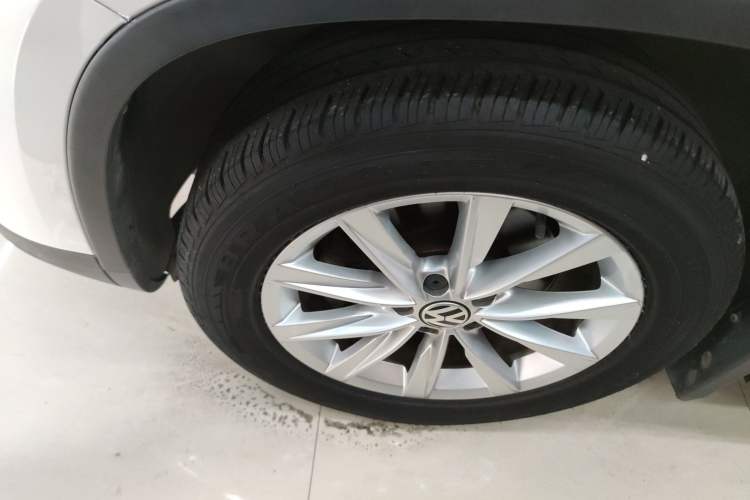 Used Volkswagen Tiguan L 2016 300TSI Automatic All-Wheel Drive Fashion Vision Edition