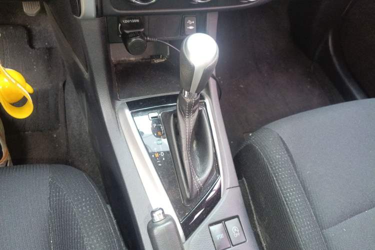 Used Toyota Levin 2017 Revised 185T CVT Elite Edition China V Standard
