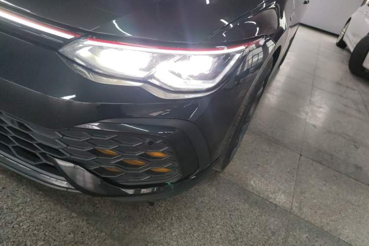 Used Volkswagen Golf GTI 2021 Facelift 380TSI DSG GTI
