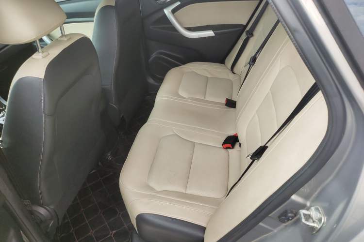 Used Changan Alsvin V7 2016 1.6L Automatic Enjoyment Model China V Standard