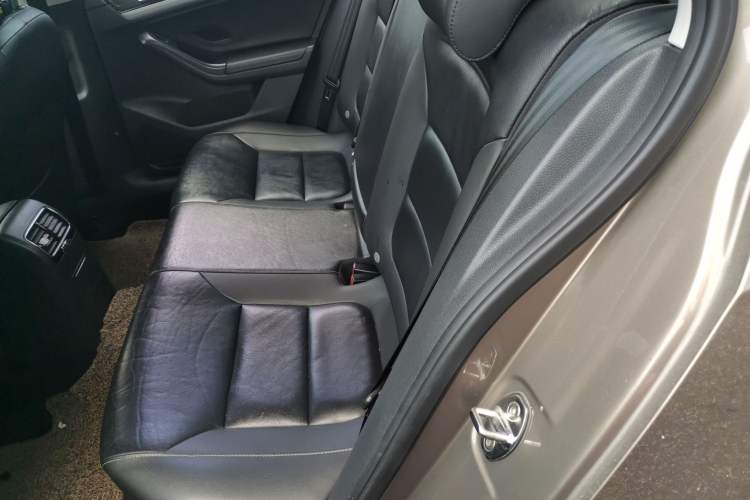 Used Volkswagen Sagitar 2015 1.6L Automatic Comfort Model