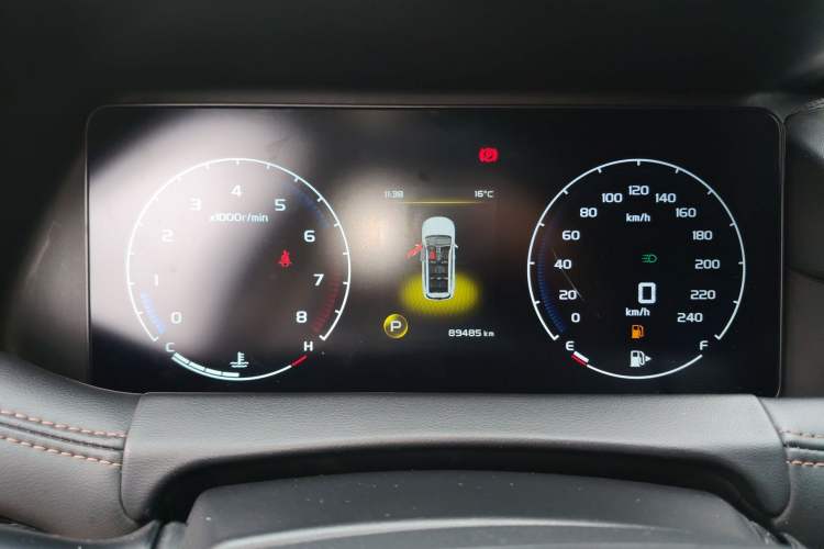 Used Geely Auto Haoyue 2022 1.8TD DCT Black Gold Limited Edition 7-Seater Instrument Cluster