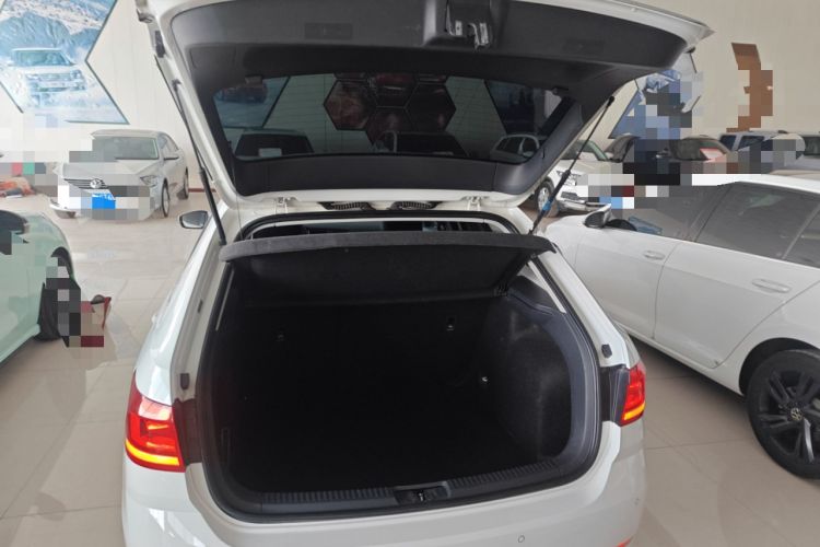 Used Volkswagen Gran Lavida 2017 180TSI DSG Comfort Edition
