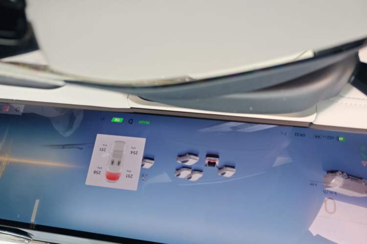 Used Geely Galaxy E8 2025 700 km Long-Range Intelligent Driving Version