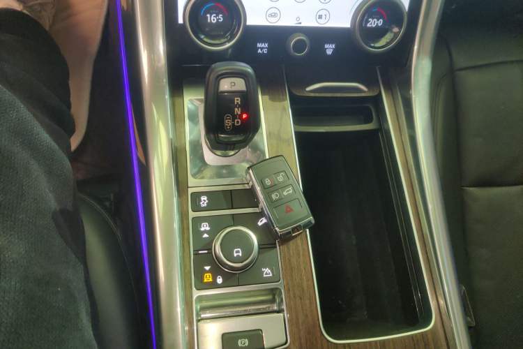 Used Land Rover Range SportNew Energy 2018 P400e