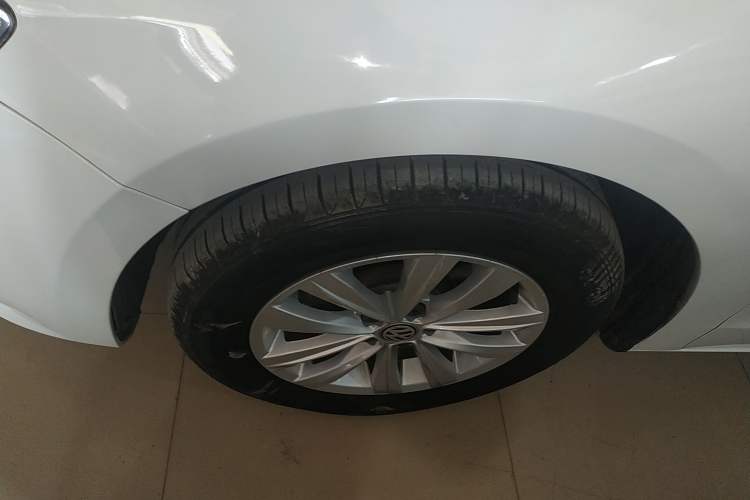 Used Volkswagen Bora 2016 1.6L Automatic Fashion Model