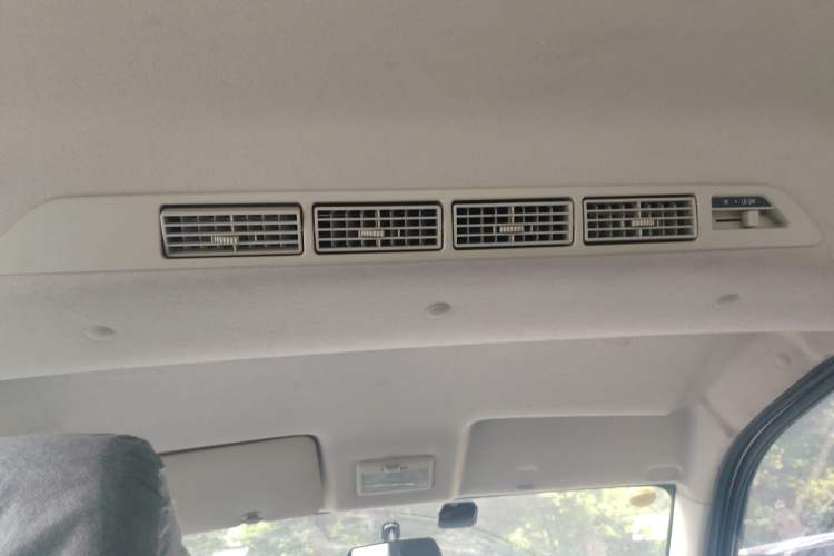 Used CHANGAN KAICHENG Ounuo S 2021 1.5L Ono S Smart Edition Single-Steaming Air-Conditioned Bus JL473QG Headliner