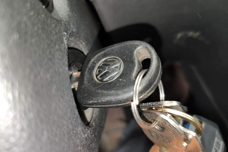 Used Volkswagen Santana 2013 1.6L Manual Fashion Edition