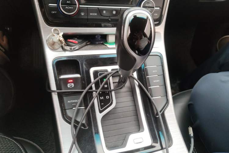 Used Geely Auto Emgrand GS 2019 1.4T CVT Edition Gear Lever