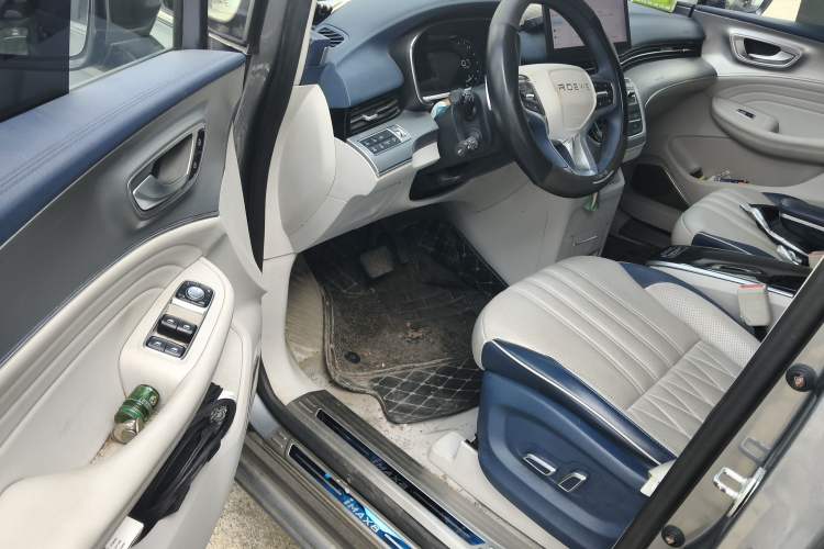 Used Roewe iMAX8 2022 400TGI Prestige Edition