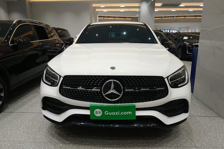 Used Mercedes-Benz GLC Coupe 2020 GLC 300 4MATIC Coupe SUV Front