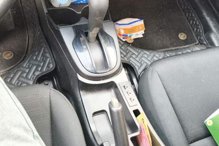 Used Honda Fit 2016 1.5L LX CVT Comfort Model Gear Lever