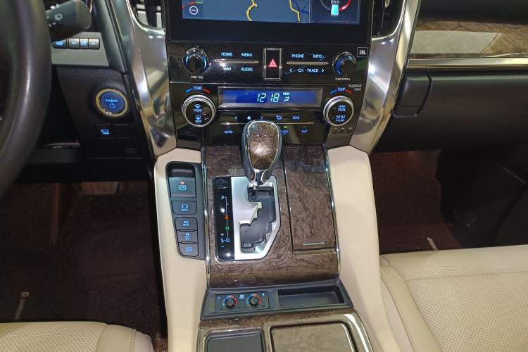 Used Toyota Alphard 2021 Dual-Engine 2.5L Prestige Edition