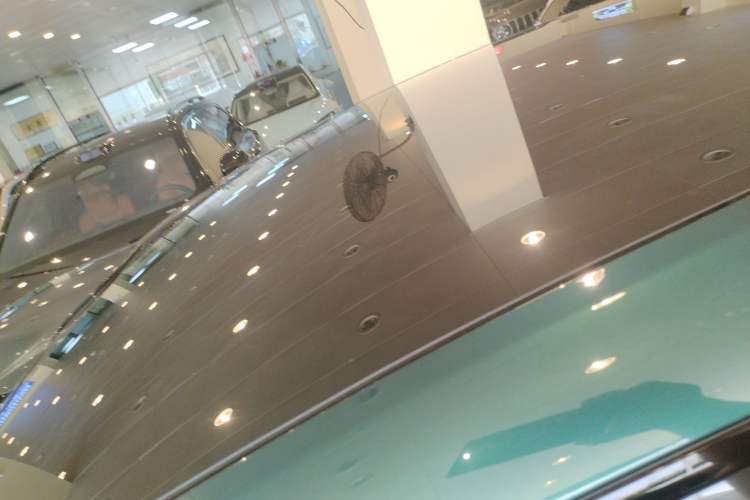 Used Hima Luxeed R7 2026 Model Range-Extending Max+ Roof