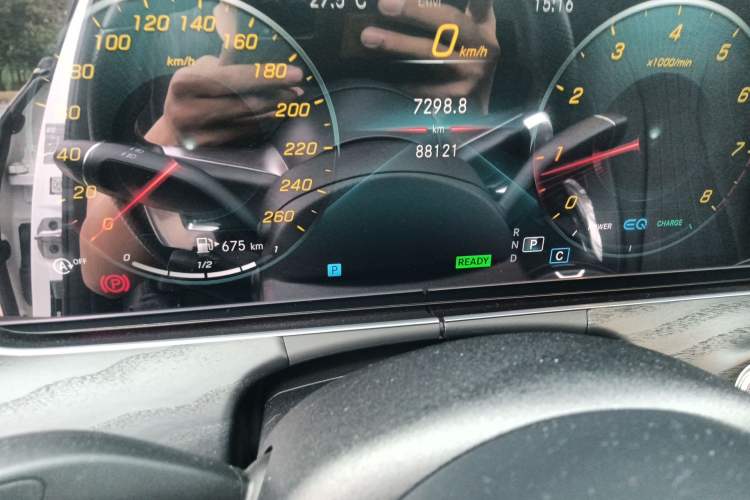 Used Mercedes-Benz E-Class 2021 E 260 Luxury Sports Edition
