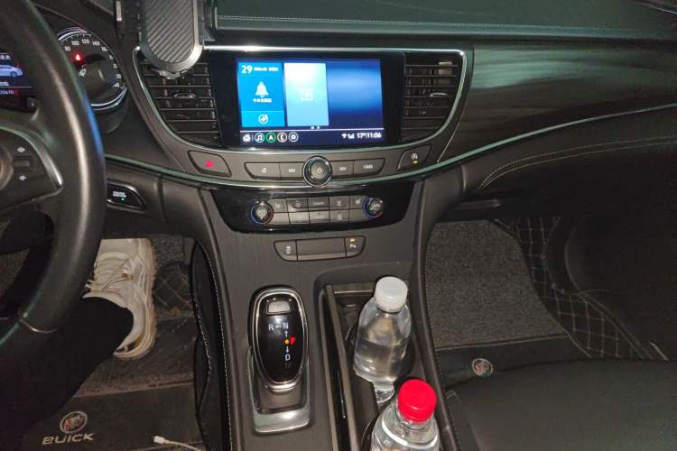 Used Buick LaCrosse 2022 552T Luxury Version Audio And AC Panel