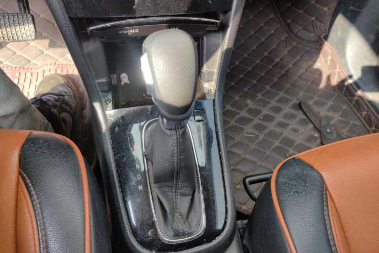 Used Buick Encore 2016 18T Automatic Two-Wheel Drive Urban Leading Edition