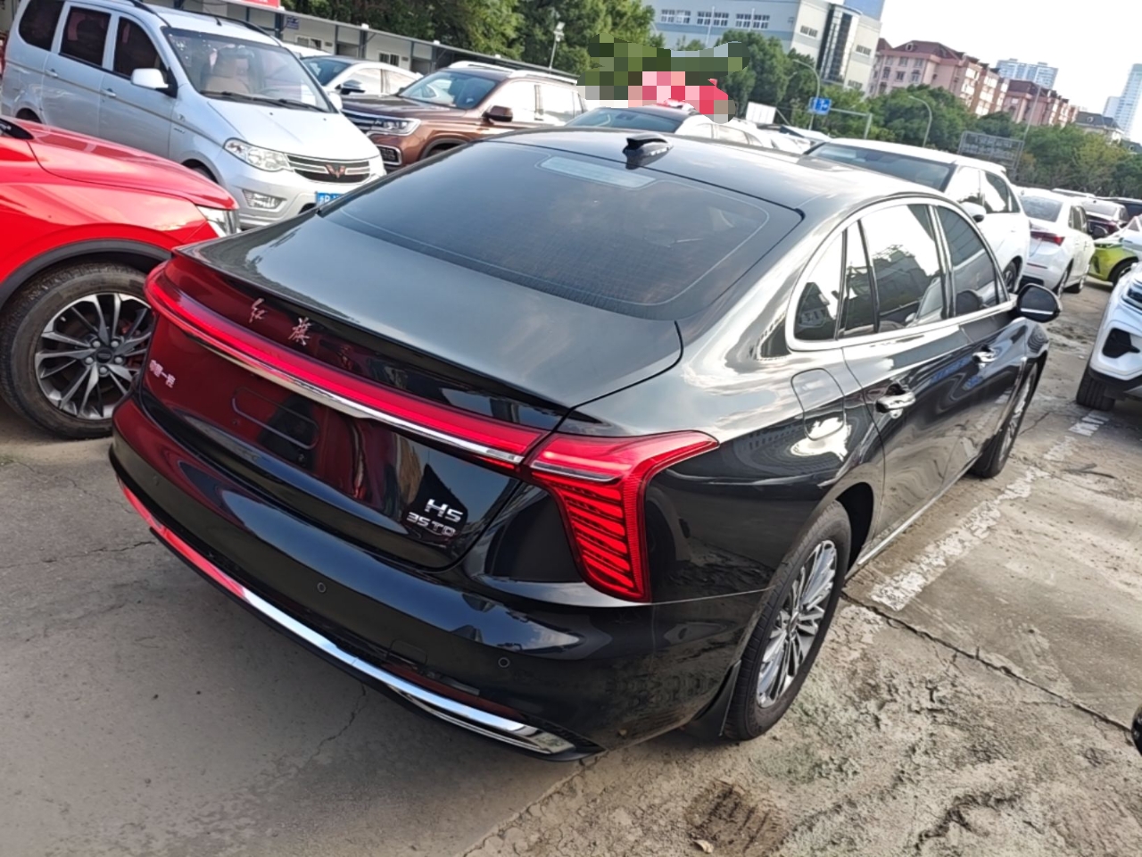 Hongqi H5 2025 1.5T DCT Qiyun 500 000th Unit Commemorative Edition — снимка 6