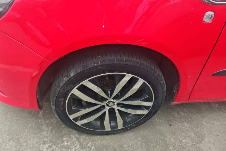 Used Skoda Fabia 2014 1.6L Manual Sport Edition
