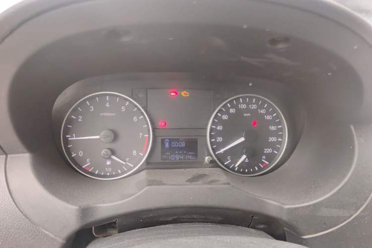 Used JAC Refine M3 2022 PLUS IKEA Edition 1.8L Comfort Version Instrument Cluster