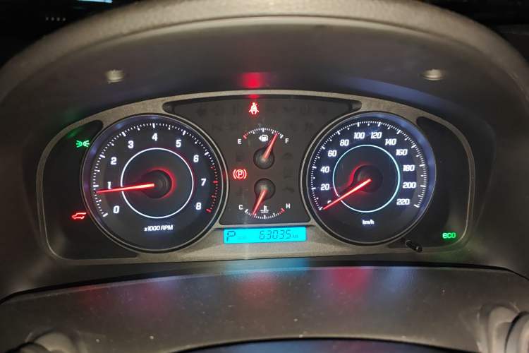 Used Chevrolet Captiva 2014 2.4L 4x4 Flagship Edition 7 Seats