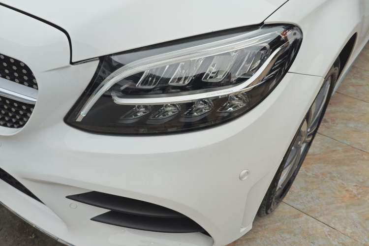 Used Mercedes-Benz C-Class 2019 C 180 L Fashion Edition Sport Version Left Front Headlight