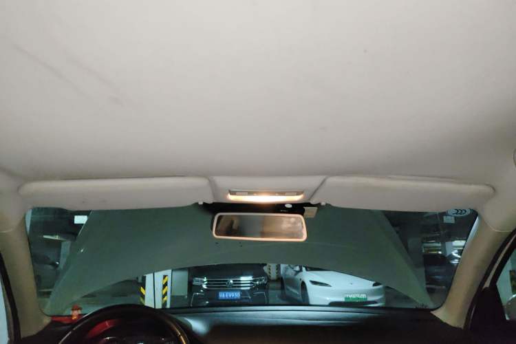 Used Volkswagen Bora 2014 1.6L Manual Fashion Edition
