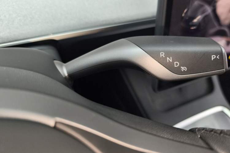 Used Tesla Model Y 2024 Rear-Wheel-Drive Version
