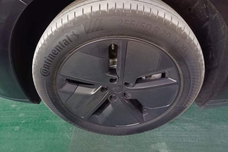 Used Li Auto Li Auto i8 2025 Model Standard Version