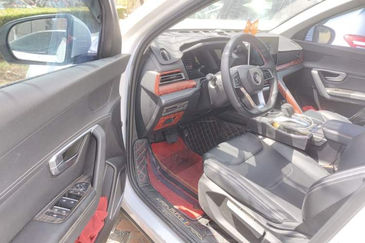 Used BYD Song Pro 2019 1.5T Automatic Luxury Model Driver Seat