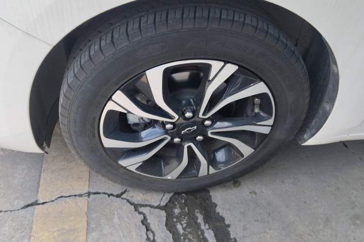 Used Chevrolet Monza 2019 RS 330T Automatic Comfort Edition China VI Standard