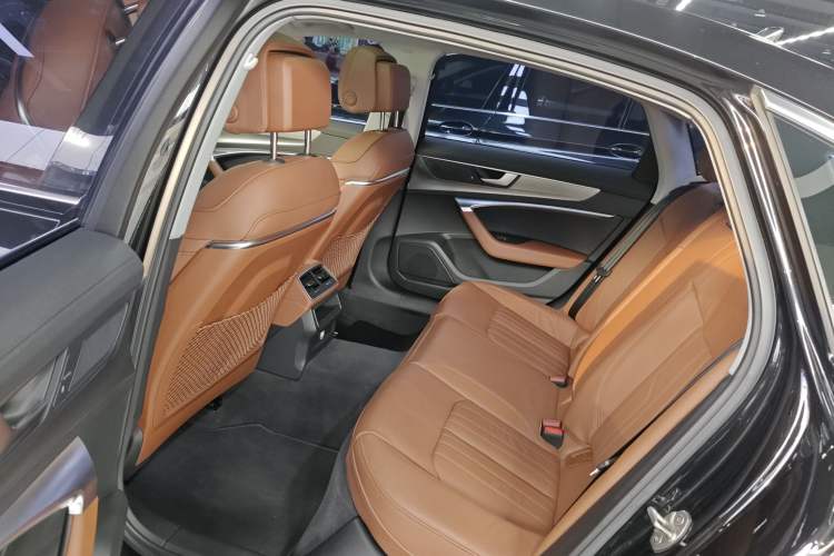 Used Audi A6L 2019 40 TFSI Luxury Prestige Edition
