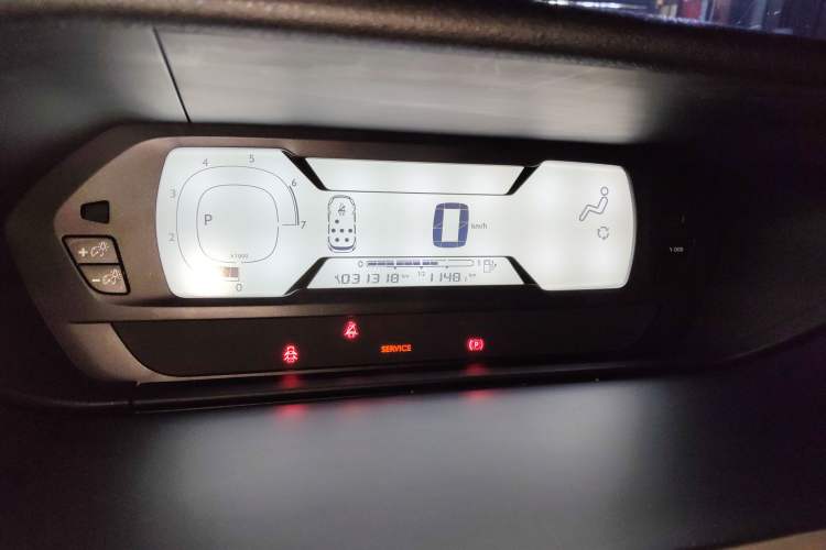 Used Citroen C4 Picasso 2015 Grand 1.6T Luxury 7-Seater
