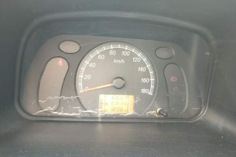 Used Wuling Zhiguang 2020 1.2L Practical Model China VI LSI Instrument Cluster