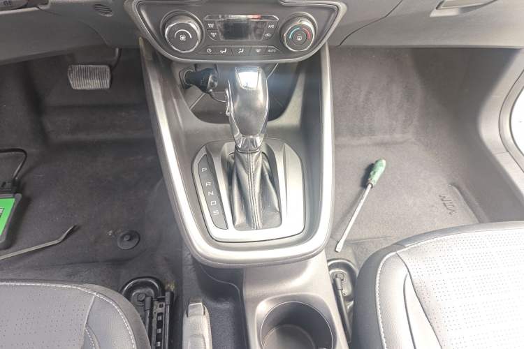 Used Ford Escort 2017 Happiness Edition 1.5L Automatic Fashion Version