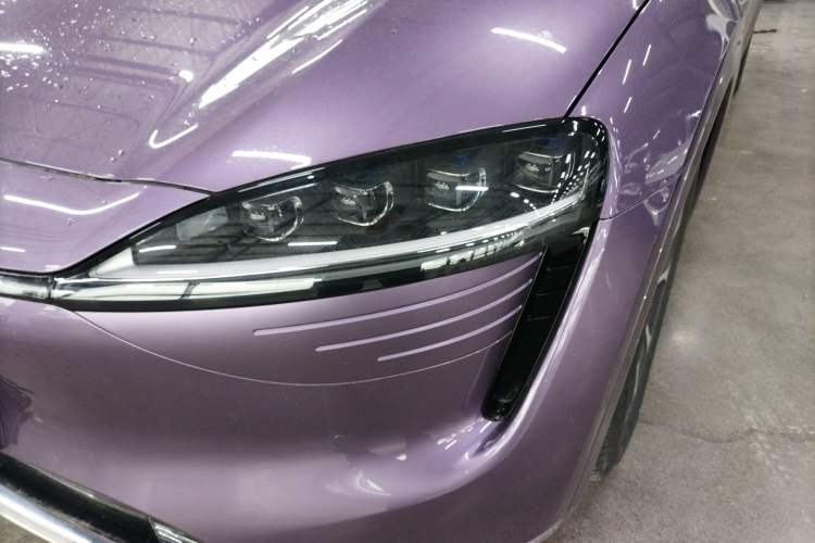 Used Hima Luxeed R7 2024 All-Electric 736 km Ultra