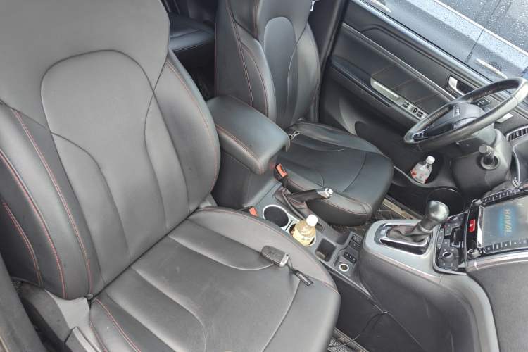 Used Haval H6 2015 Sport Edition 1.5T Automatic Two-Wheel Drive Luxury Model
