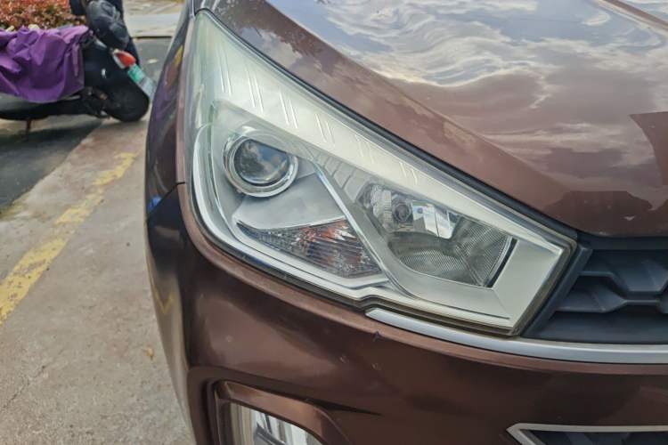 Used Wuling Hongguang S3 2018 1.5L Manual Comfort Model China V Standard