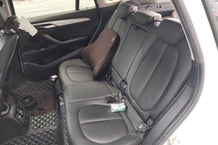 Used BMW X1 2016 sDrive18Li Fashion Model Left Rear Seat
