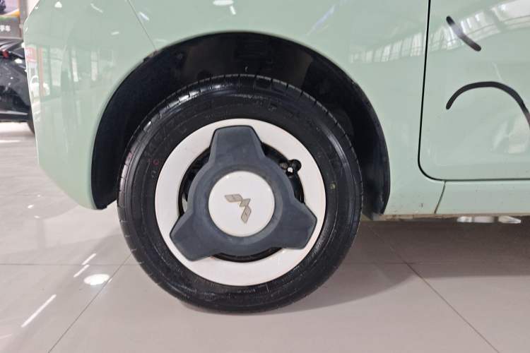 Used Wuling Hongguang MINIEV 2021 Macaron Fashion Model Lithium Iron Phosphate