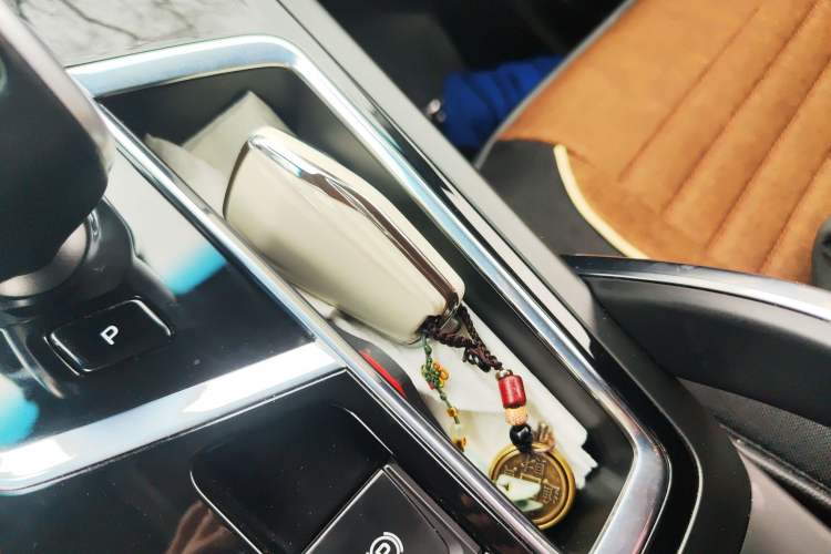 Used Geely Auto Emgrand X7 Sport 2022 Boyue X 1.8TD DCT ZhiZun Edition