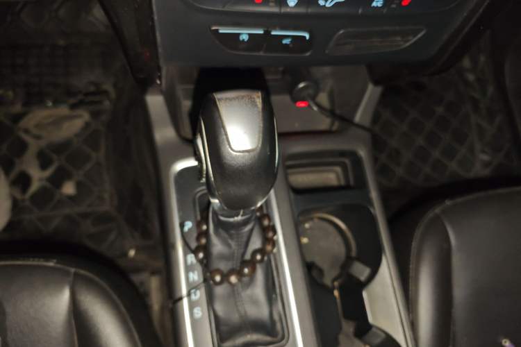 Used Ford Kuga 2019 EcoBoost 180 Two-Wheel-Drive Titanium Plus Model China V Standard
