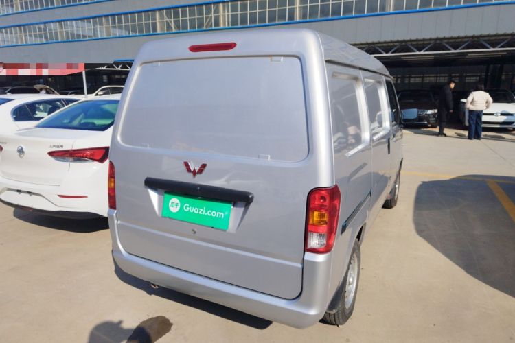 Used Wuling Zhiguang 2023 1.5L Utility Version with Enclosed Windows 2 Seats
