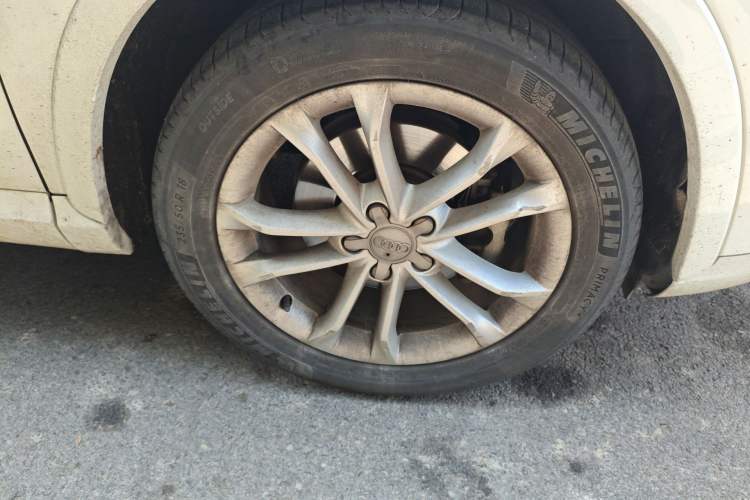 Used Audi Q3 2016 30 TFSI Collector's Edition Comfort Model
