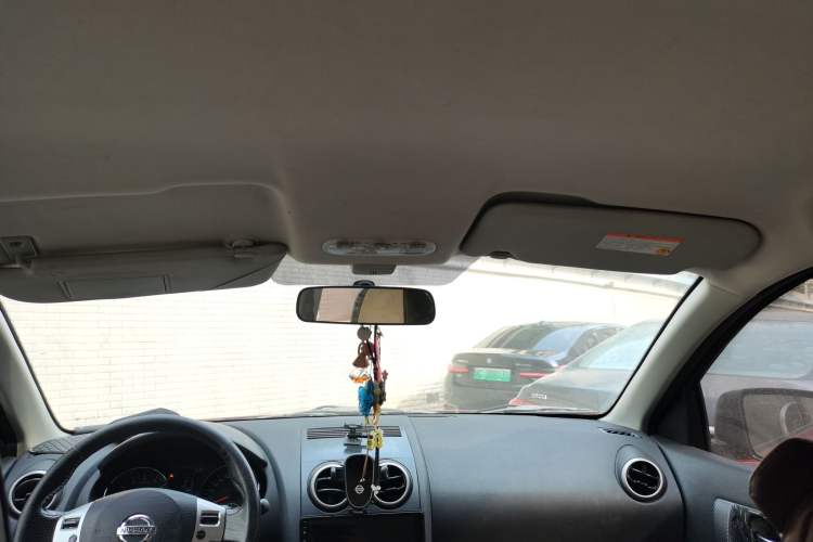 Used Nissan Qashqai 2012 2.0 XL Fire CVT 2WD Headliner