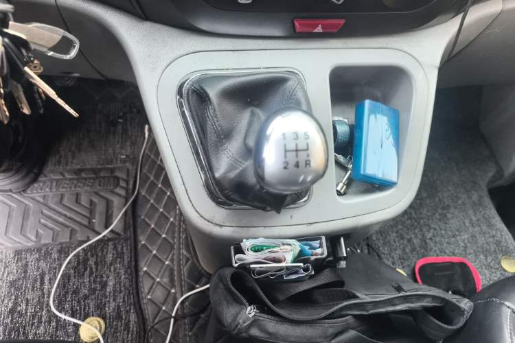 Used JAC Refine M3 2015 Maker Edition 1.6L Luxury Smart Version