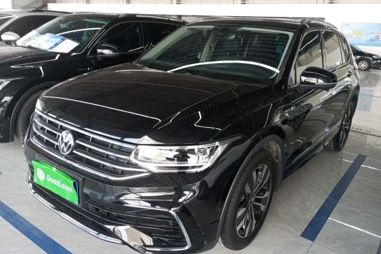 Used Volkswagen Tiguan L 2024 330TSI Automatic Two-Wheel Drive R-Line Enhanced Edition